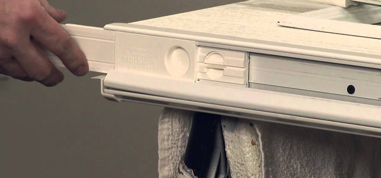 aluminum storefront door repair Poinciana